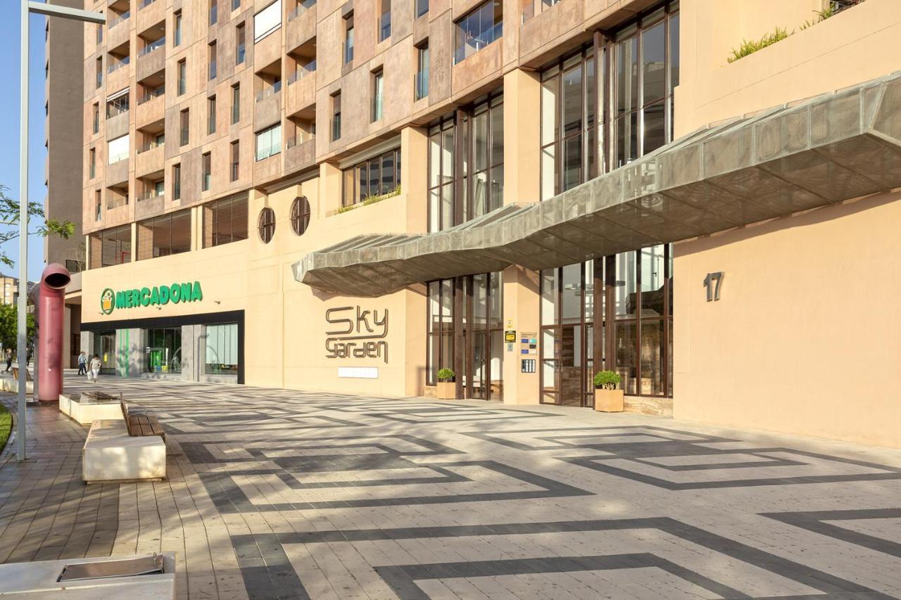 -Malagasunapts-Skygarden Teatinos Pool Playground Málaga Exterior foto